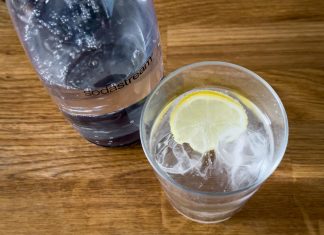 Agua con gas hecha en casa: probamos el sistema ‘SodaStream’